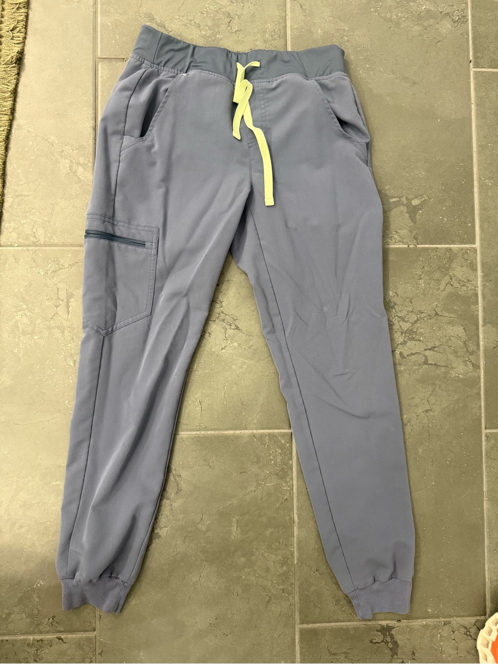 Women’s Light Grey FIGS joggers